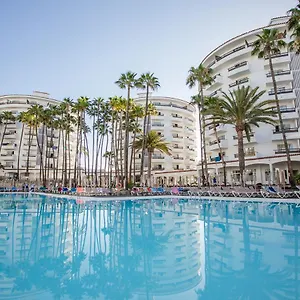 Servatur Waikiki Отель